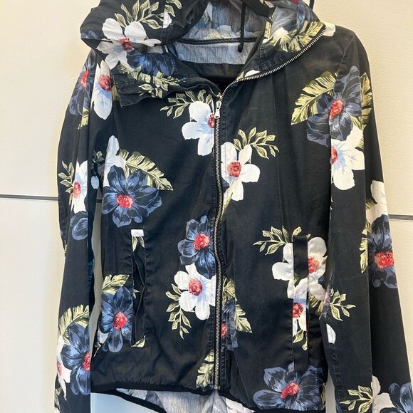 Zara Other - ONE DAY SALE Zara Black Floral Bomber Jacket